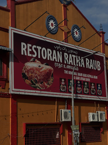 Ratha Curry Fish Head - Gastronomi dan perhotelan