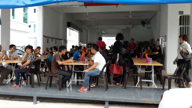 98 Kopitiam - Gastronomi dan perhotelan