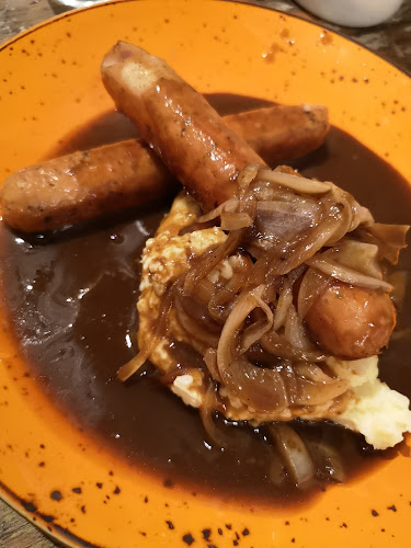 Cafe 123 Gasing - Gastronomi dan perhotelan