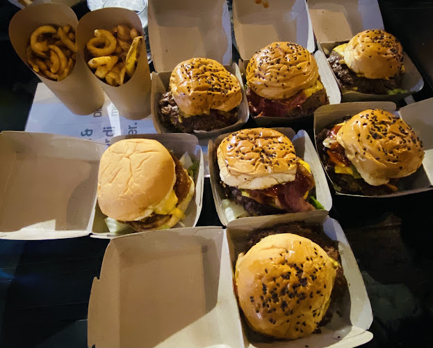 KChap Burger - Gastronomi dan perhotelan