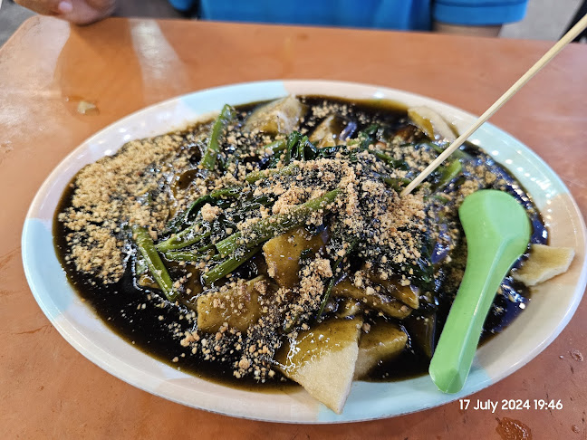 Along Char Koey Teaw - Gastronomi dan perhotelan