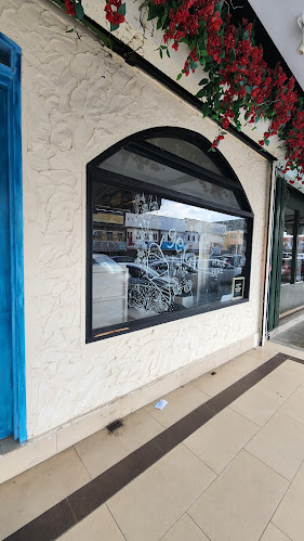 24, Jalan 21/11b, Sea Park, 46300 Petaling Jaya, Selangor