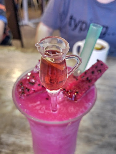 DISCOVERY CAFE - Gastronomi dan perhotelan