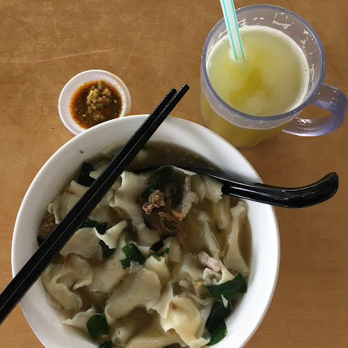 Comentarii opinii despre 蓮興面粉糕 Lian Heng Mee Hoon Kueh SS19 @ Restaurant Dynasty