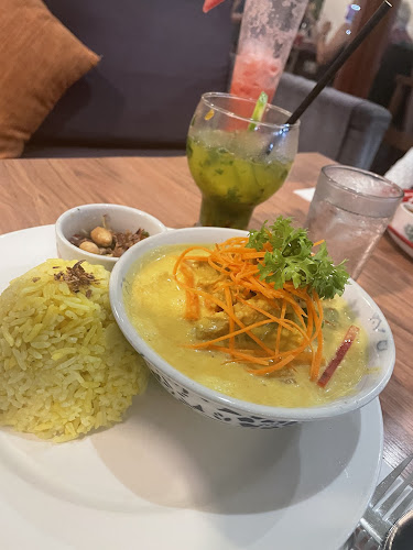 Opinii despre Lagenda House & Cafe în George Town - Gastronomi dan perhotelan