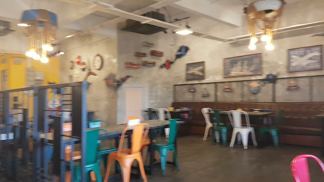 Opinii despre OverStepped Cafe Perdana Heights în Sungai Petani - Gastronomi dan perhotelan