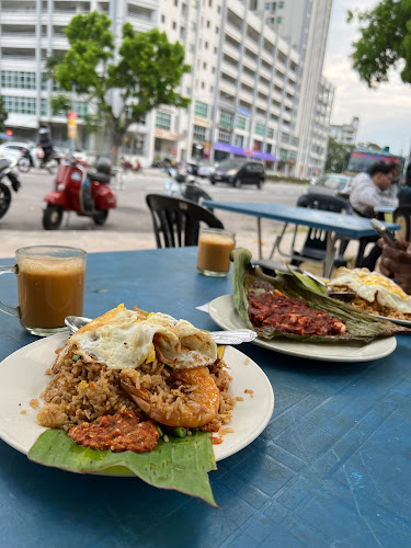 Lot.25, Kompleks Makanan Padang Brown, Medan Selera Padang Brown, Jalan Dato Keramat, 10150 George Town, Pulau Pinang