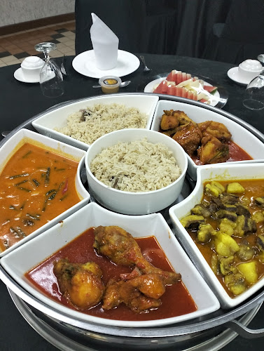 Opinii despre Muzima Cafe Muzium Negara Kuala Lumpur în Kuala Lumpur - Gastronomi dan perhotelan