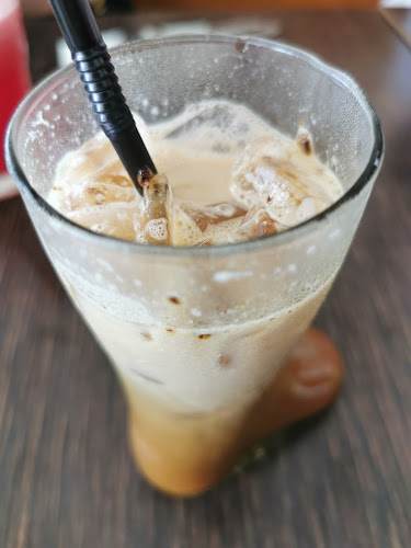 Opinii despre Black Canyon Aman Central Alor Setar în Alor Setar - Gastronomi dan perhotelan