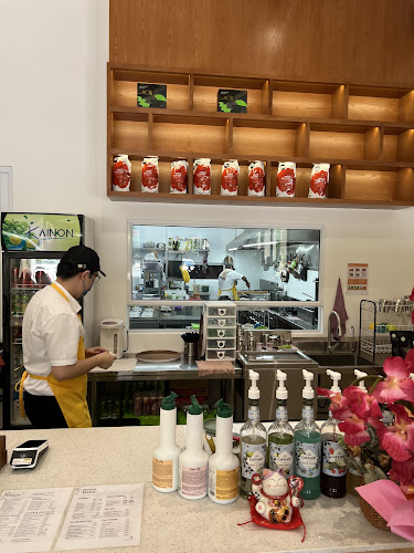 Comentarii opinii despre Feed Me Restaurants PLT