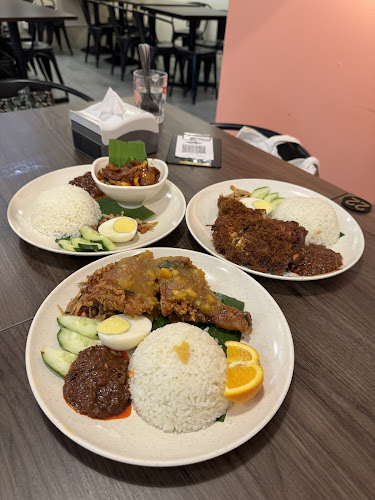 Opinii despre Mamalee Nasi Lemak în Petaling Jaya - Gastronomi dan perhotelan