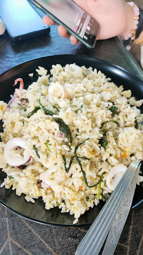 Comentarii opinii despre Butik & Kafe Cherry (TOM YAM BANGKOK NO 1 MELAKA)