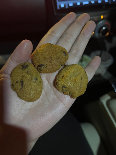 Opinii despre Famous Amos Sunway Putra Mall în Kuala Lumpur - Gastronomi dan perhotelan