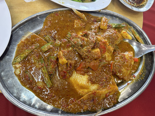 Comentarii opinii despre Alor Akar Seafood Restaurant