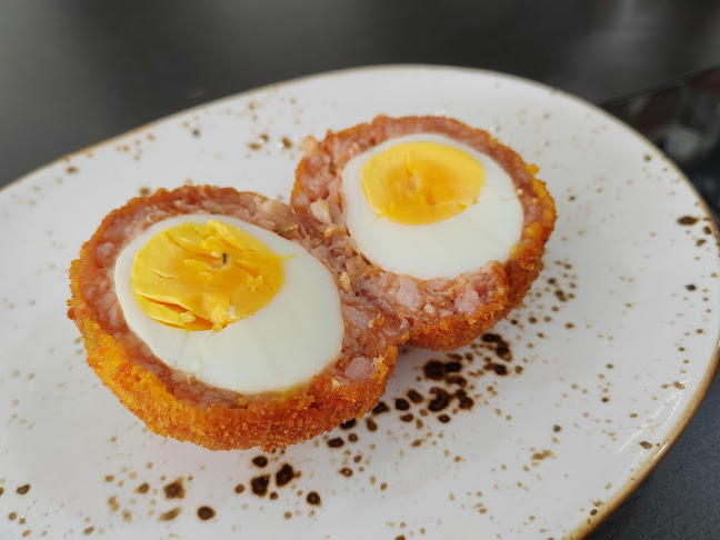 Sausage KL Cafe & Deli - Gastronomi dan perhotelan