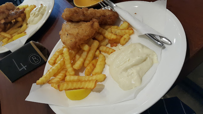 Teduhan Senja Cafe Sdn.Bhd - Gastronomi dan perhotelan