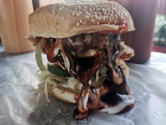 Opinii despre BIDOSSS PORK BURGER STATION în Miri - Gastronomi dan perhotelan