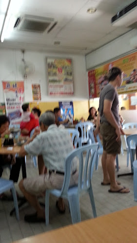 Hai Nam Kopitiam - Gastronomi dan perhotelan