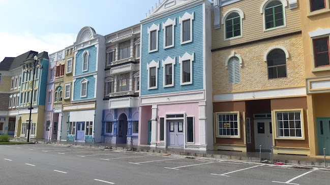 20-G, Castle Avenue, Bandar Agacia, 31900 Kampar, Perak