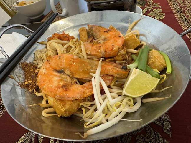 Chatri Signature Authentic Thai Cuisine