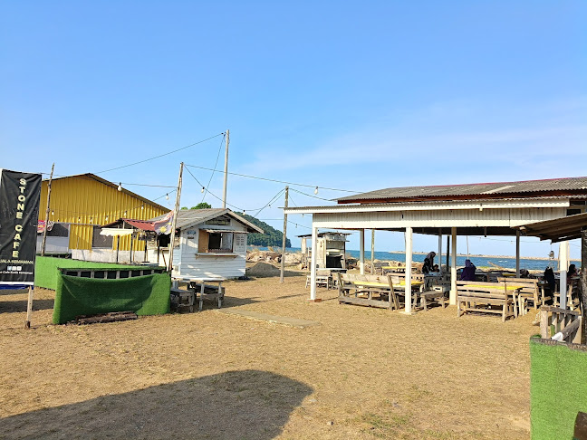 Stone Cafe Kuala, 24000 Chukai, Terengganu