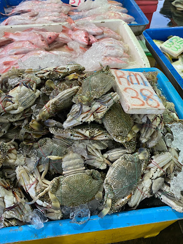 Kompleks Lkim Kuantan - Gastronomi dan perhotelan