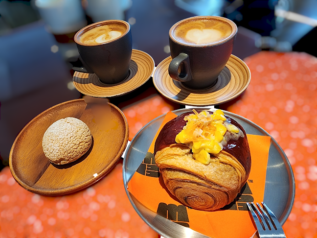 Magnificent Park Bakery - Gastronomi dan perhotelan