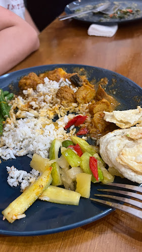 Comentarii opinii despre Seed Wholesome Dining