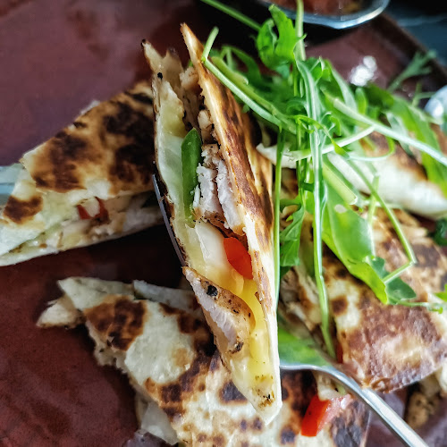 Opinii despre Paradiso Cafe în George Town - Gastronomi dan perhotelan