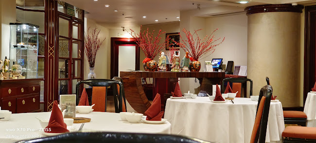 Shang Palace - Gastronomi dan perhotelan