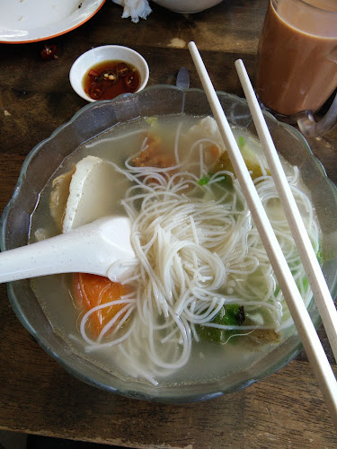 Comentarii opinii despre 美 和 Bee Ho Kopitiam