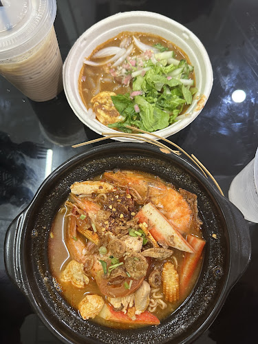 RUMAH PUTEH @ Nibong Tebal - Gastronomi dan perhotelan