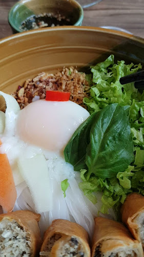 Comentarii opinii despre Saigon Bowl