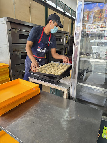 Comentarii opinii despre Asia Catering & Confectionery (Siew Pow Master)