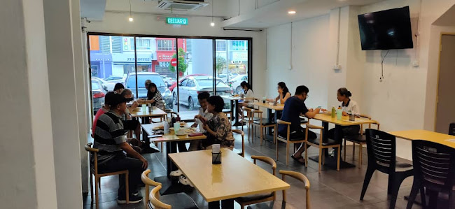 EXCELLENT AROMA TASTE（EAT）