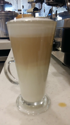 Molten Chocolate Cafe Uptown Damansara - Gastronomi dan perhotelan