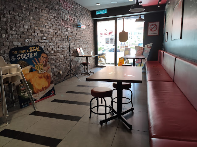 Domino's Dato Keramat - Gastronomi dan perhotelan