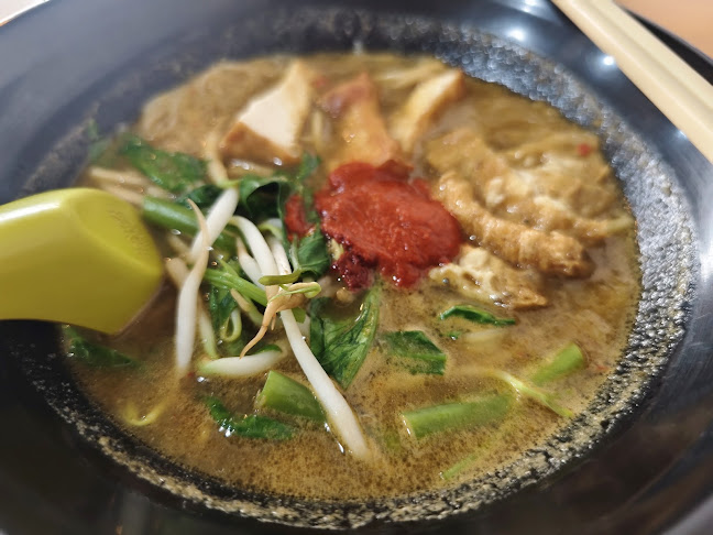 Comentarii opinii despre Casa Station Vegetarian Restaurant