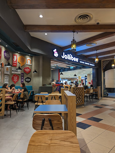 Opinii despre Jollibee Sunway Pyramid în Petaling Jaya - Gastronomi dan perhotelan