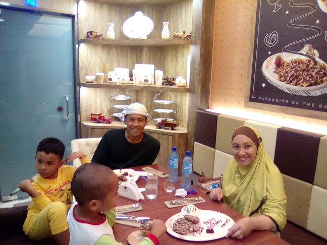 100, Jalan SS 21/39, Damansara Utama, 47400 Petaling Jaya, Selangor