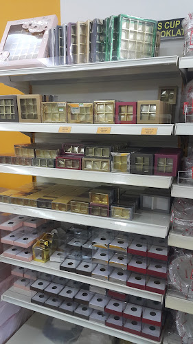 Comentarii opinii despre LOYANG SETIAWANGSA