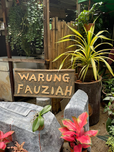 Warong Fauziah - Gastronomi dan perhotelan