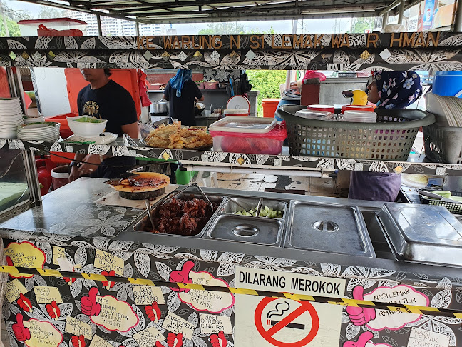 Opinii despre Nasi Lemak Wak Rahman în Port Dickson - Gastronomi dan perhotelan