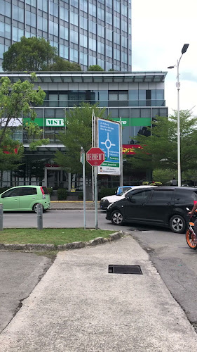 Kings Mee kedai kopi - Gastronomi dan perhotelan