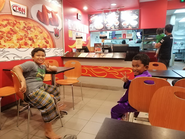 Pizza Hut Delivery Marang