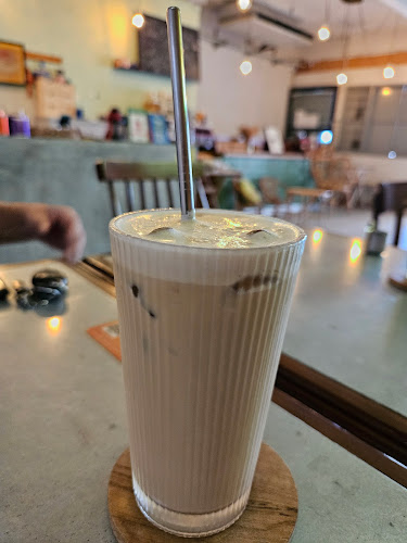 100 houz coffee & breakfast - Gastronomi dan perhotelan