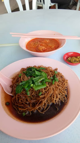 Kedai Makanan Dua Belas - Kampar