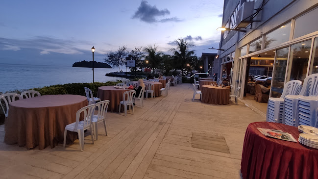 Comentarii opinii despre Sri Pantai Ria Seafood Restaurant