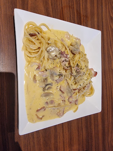 Comentarii opinii despre Howdy Grillhouse