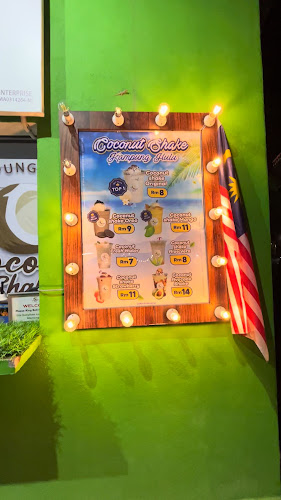 Opinii despre Coconut Shake Kampung Hulu în Melaka - Gastronomi dan perhotelan